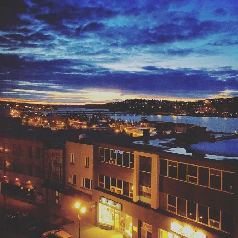 Hotel Chicoutimi, Affilie A Hyvi Exterior foto
